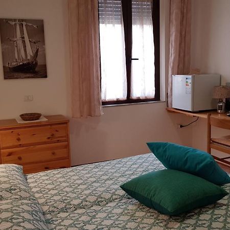 Campo Base Apartment La Maddalena  Ngoại thất bức ảnh