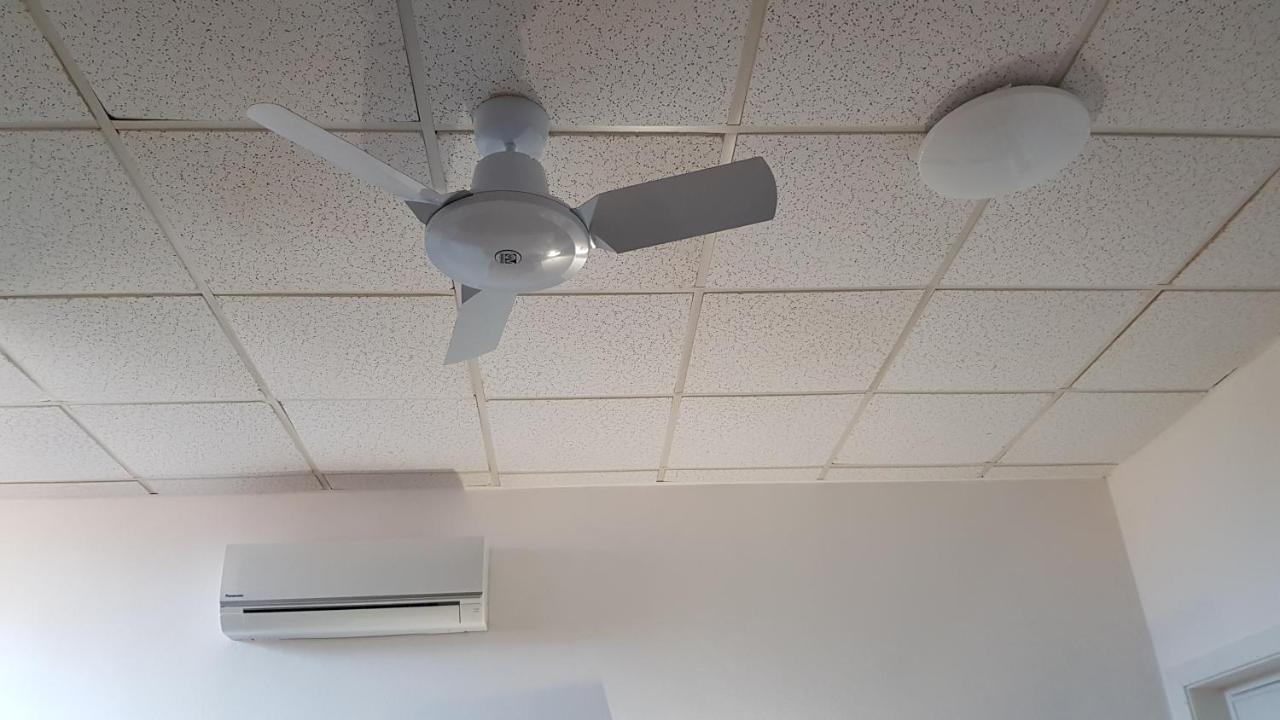 Campo Base Apartment La Maddalena  Ngoại thất bức ảnh