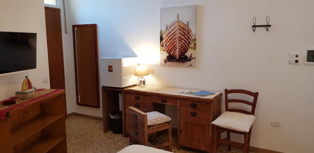 Campo Base Apartment La Maddalena  Ngoại thất bức ảnh