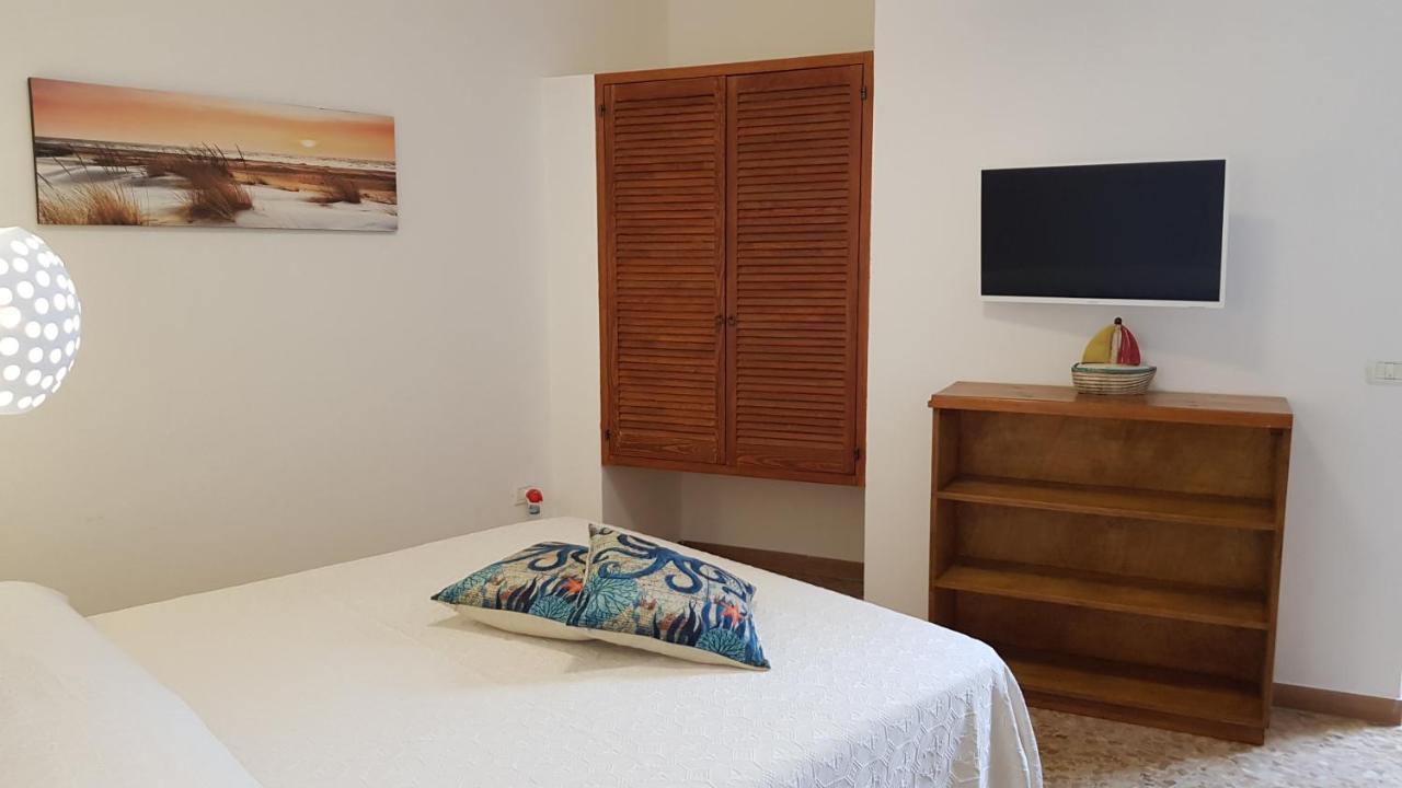 Campo Base Apartment La Maddalena  Ngoại thất bức ảnh