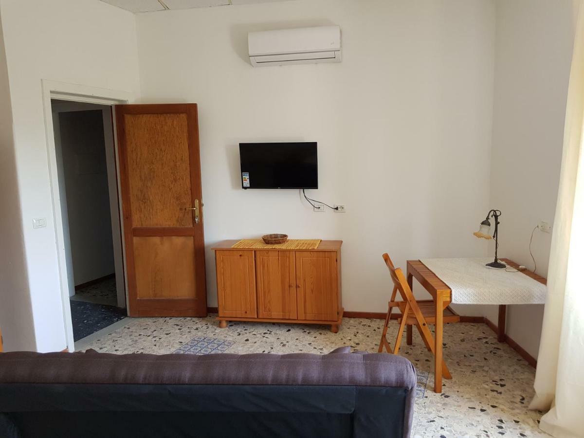 Campo Base Apartment La Maddalena  Ngoại thất bức ảnh
