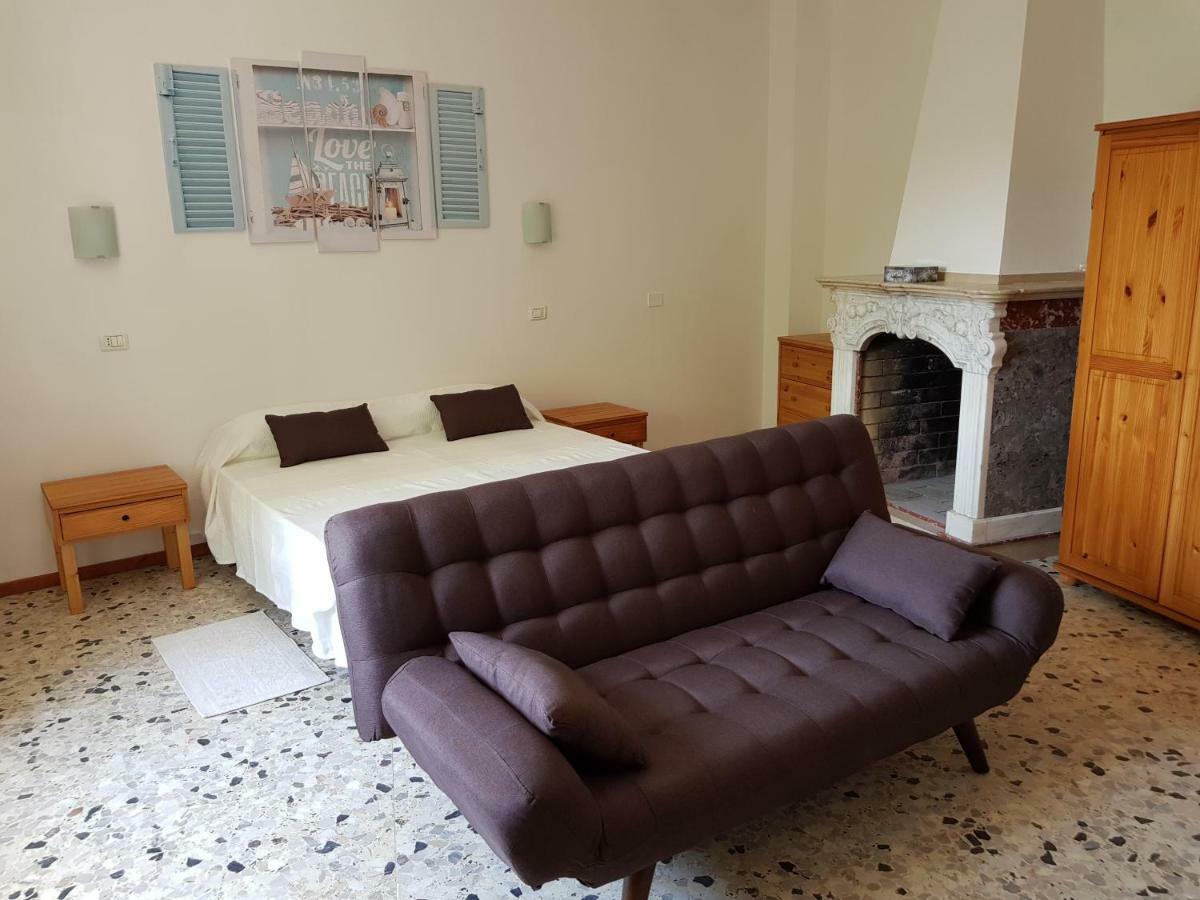 Campo Base Apartment La Maddalena  Ngoại thất bức ảnh